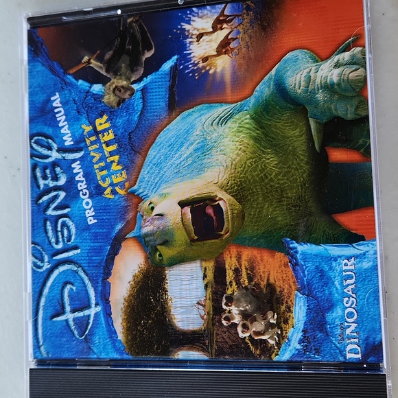 Disney Dinosaur Activity Center PC game - Picture 1 of 2